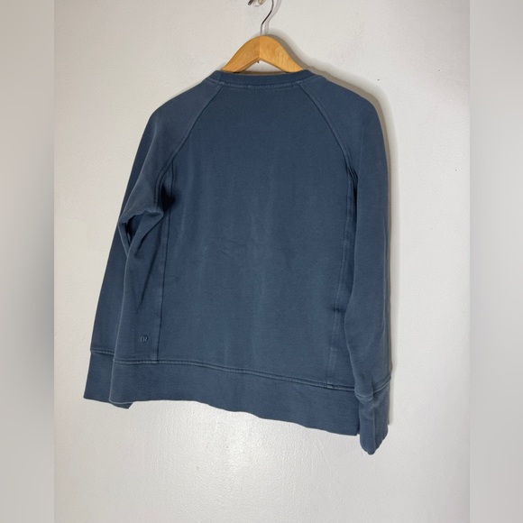 Lululemon Slate Blue Crew Neck Sweatshirt Kangaroo Pocket Size 6 - Picture 2 of 6